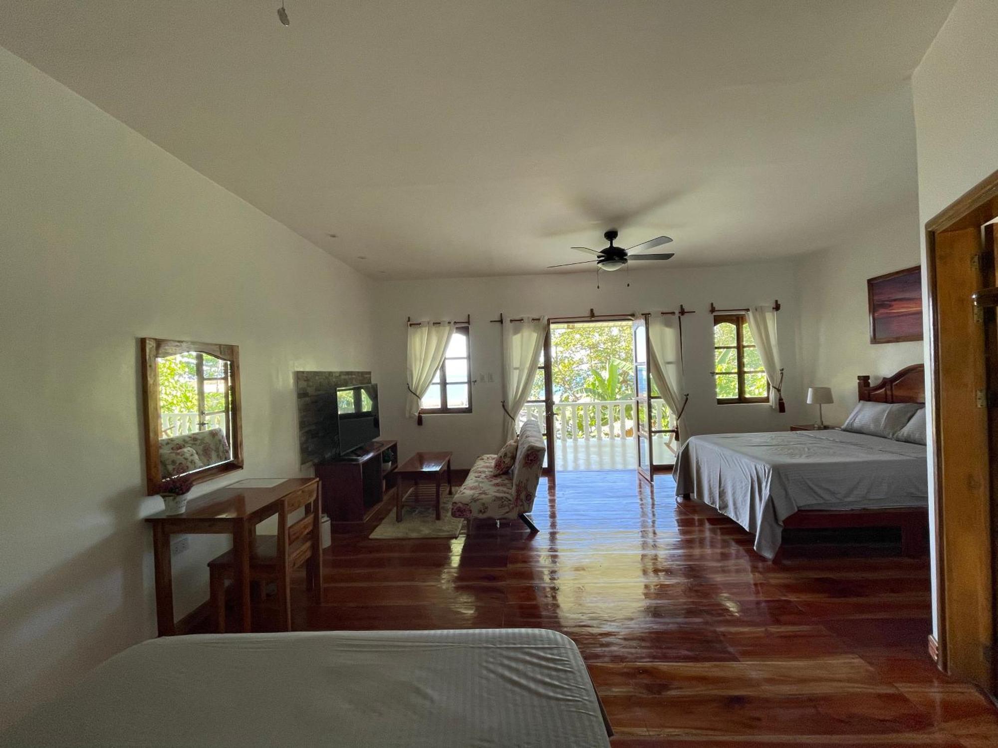 Agoho Resort Mambajao Rom bilde